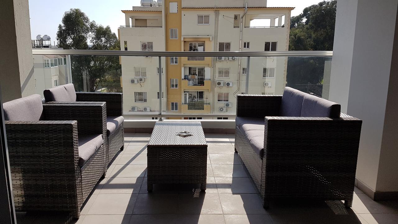 Dezo Luxury Town Apartment Λάρνακα Εξωτερικό φωτογραφία