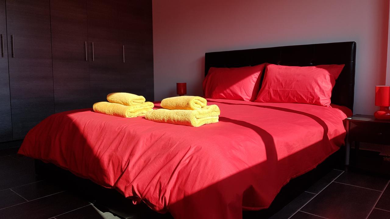 Dezo Luxury Town Apartment Λάρνακα Εξωτερικό φωτογραφία